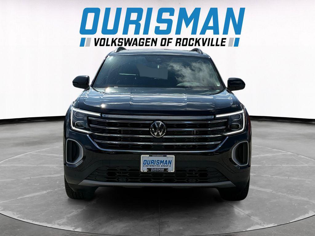 new 2026 Volkswagen Atlas car, priced at $47,018