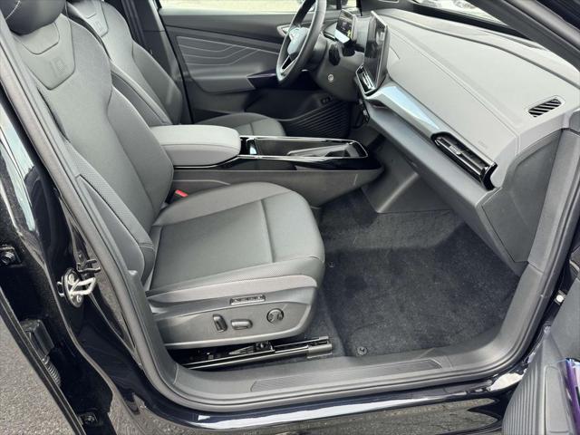 new 2025 Volkswagen ID.4 car, priced at $52,443