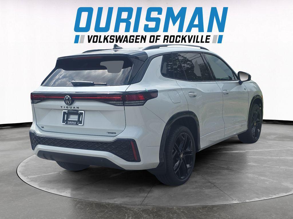 new 2025 Volkswagen Tiguan car, priced at $37,105