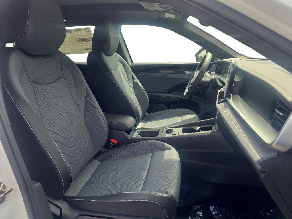 new 2025 Volkswagen Tiguan car, priced at $37,105