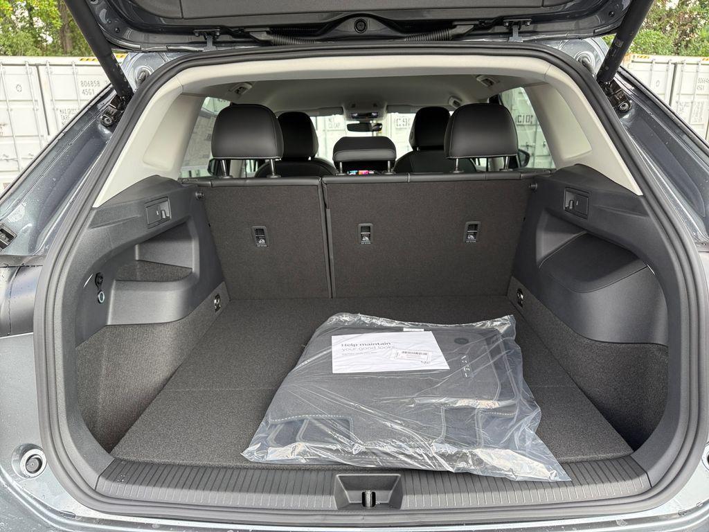 new 2025 Volkswagen Tiguan car, priced at $31,325