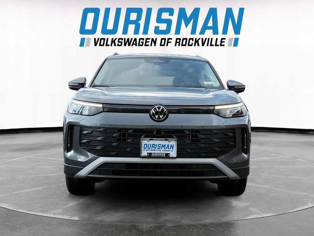 new 2025 Volkswagen Tiguan car, priced at $31,325