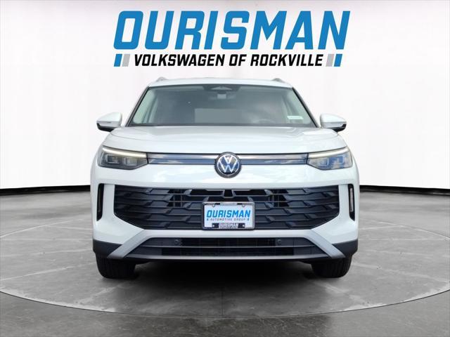 new 2025 Volkswagen Tiguan car, priced at $30,220