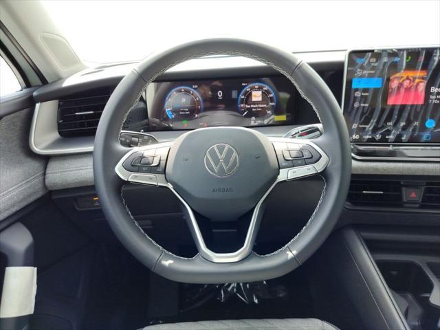 new 2025 Volkswagen Tiguan car, priced at $30,220