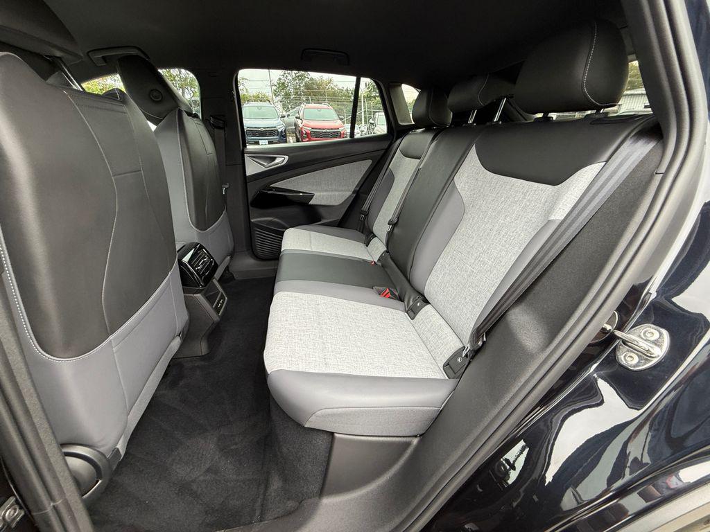 used 2024 Volkswagen ID.4 car, priced at $19,500