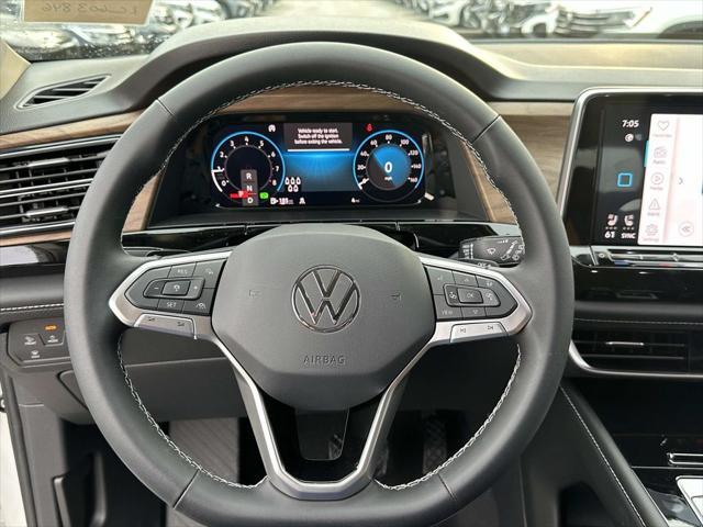 new 2024 Volkswagen Atlas car, priced at $46,075