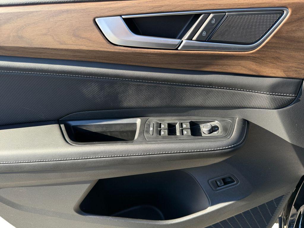 new 2026 Volkswagen Atlas car, priced at $45,474