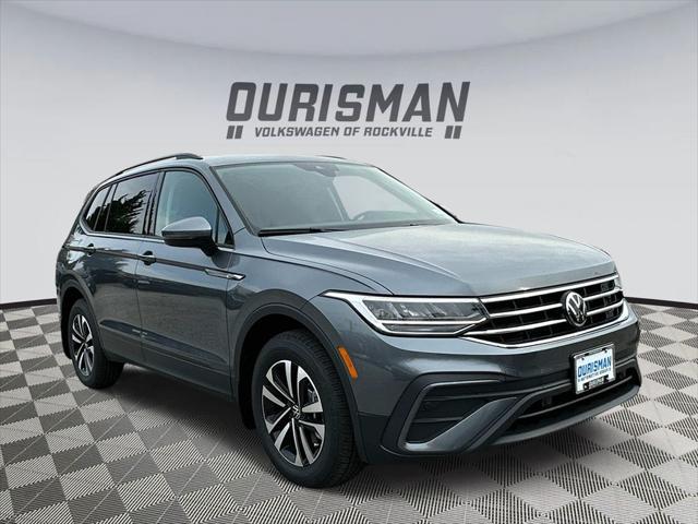 new 2024 Volkswagen Tiguan car, priced at $31,016