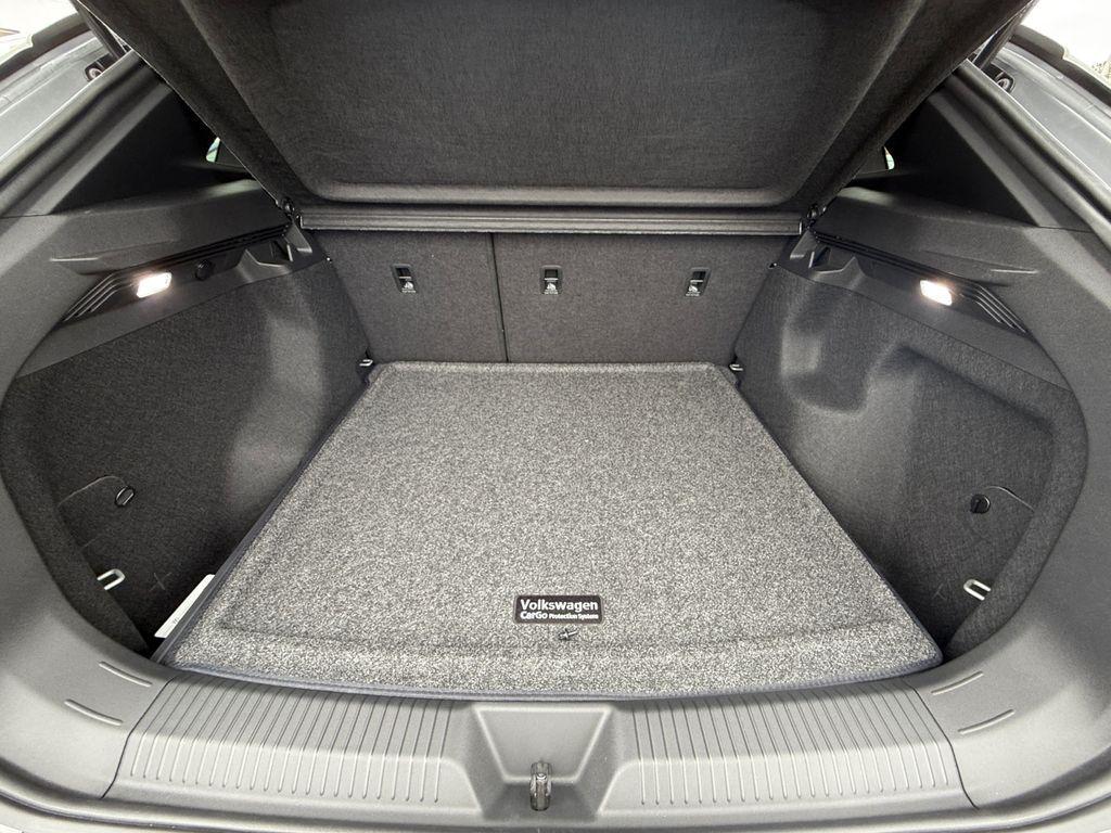 new 2025 Volkswagen ID.4 car