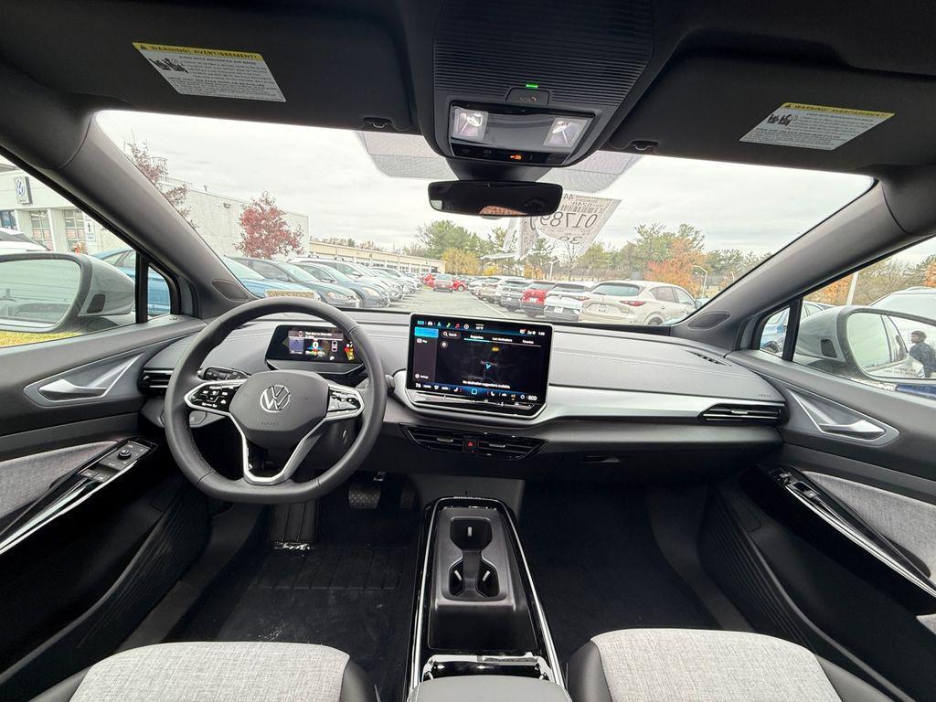 new 2025 Volkswagen ID.4 car