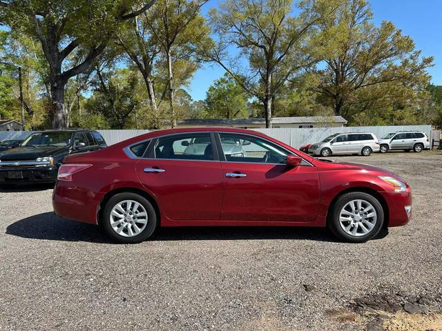 used 2013 Nissan Altima car, priced at $5,995