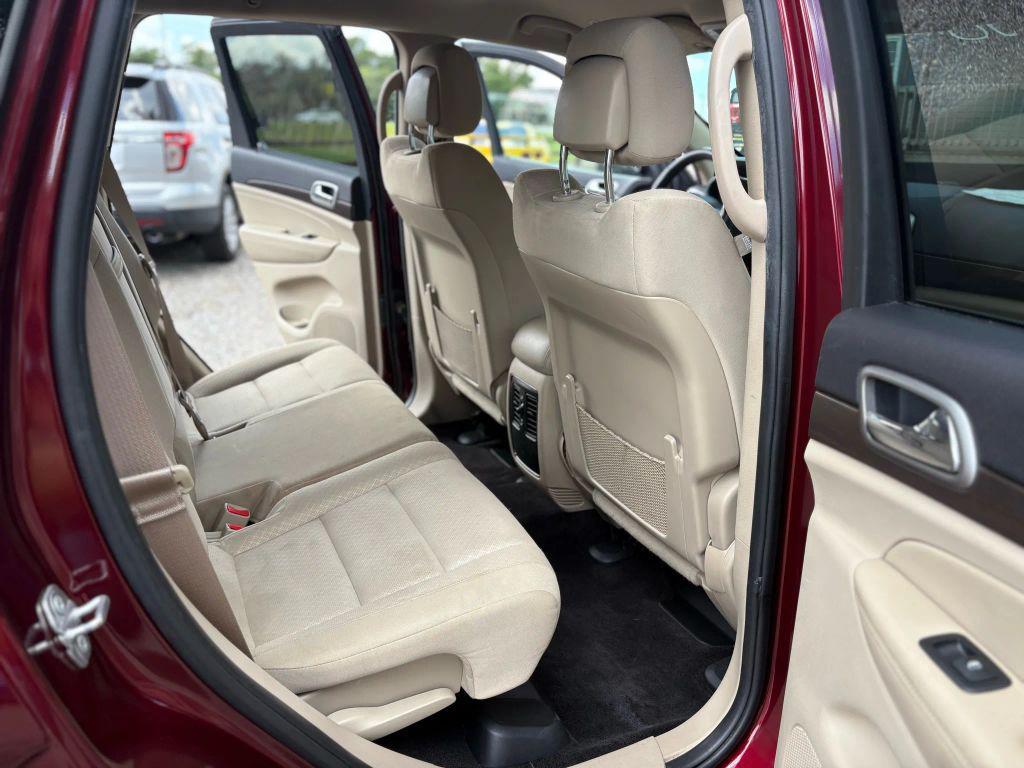 used 2018 Jeep Grand Cherokee car, priced at $9,950