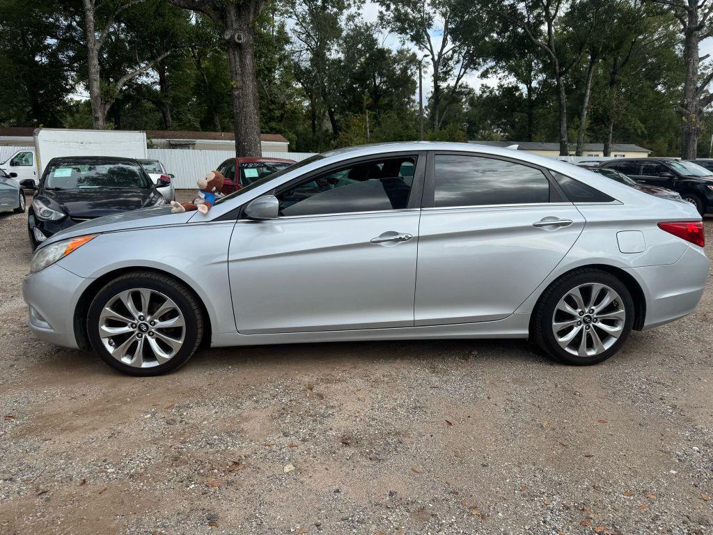 used 2013 Hyundai Sonata car, priced at $4,900