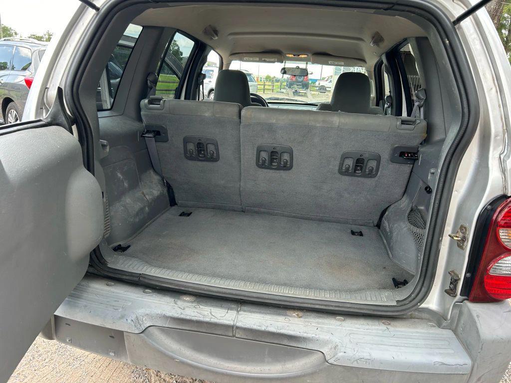 used 2005 Jeep Liberty car, priced at $4,900