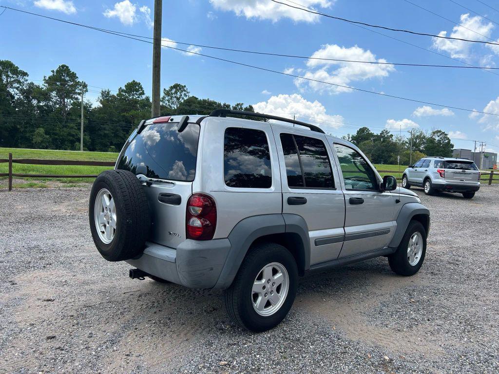 used 2005 Jeep Liberty car, priced at $4,900