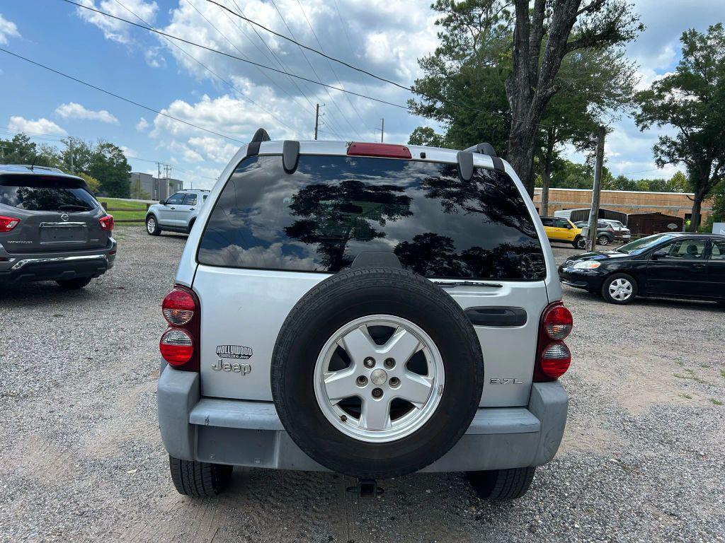 used 2005 Jeep Liberty car, priced at $4,900