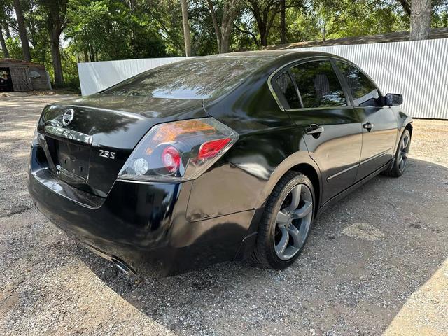 used 2007 Nissan Altima car, priced at $3,500