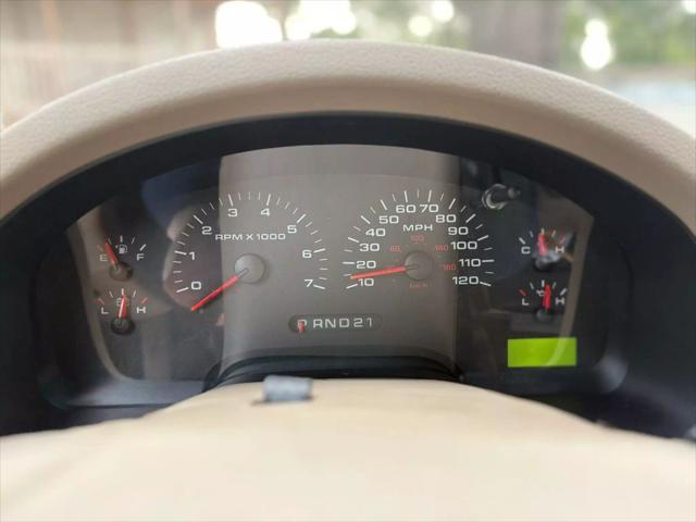 used 2004 Ford F-150 car, priced at $4,500