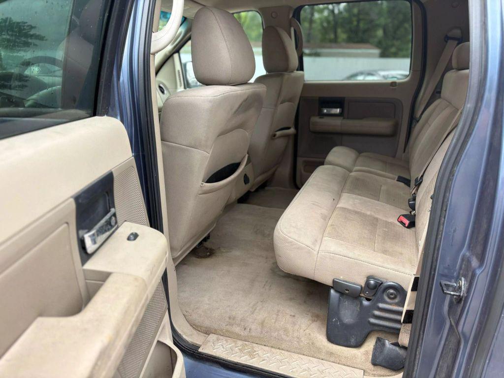 used 2004 Ford F-150 car, priced at $3,900