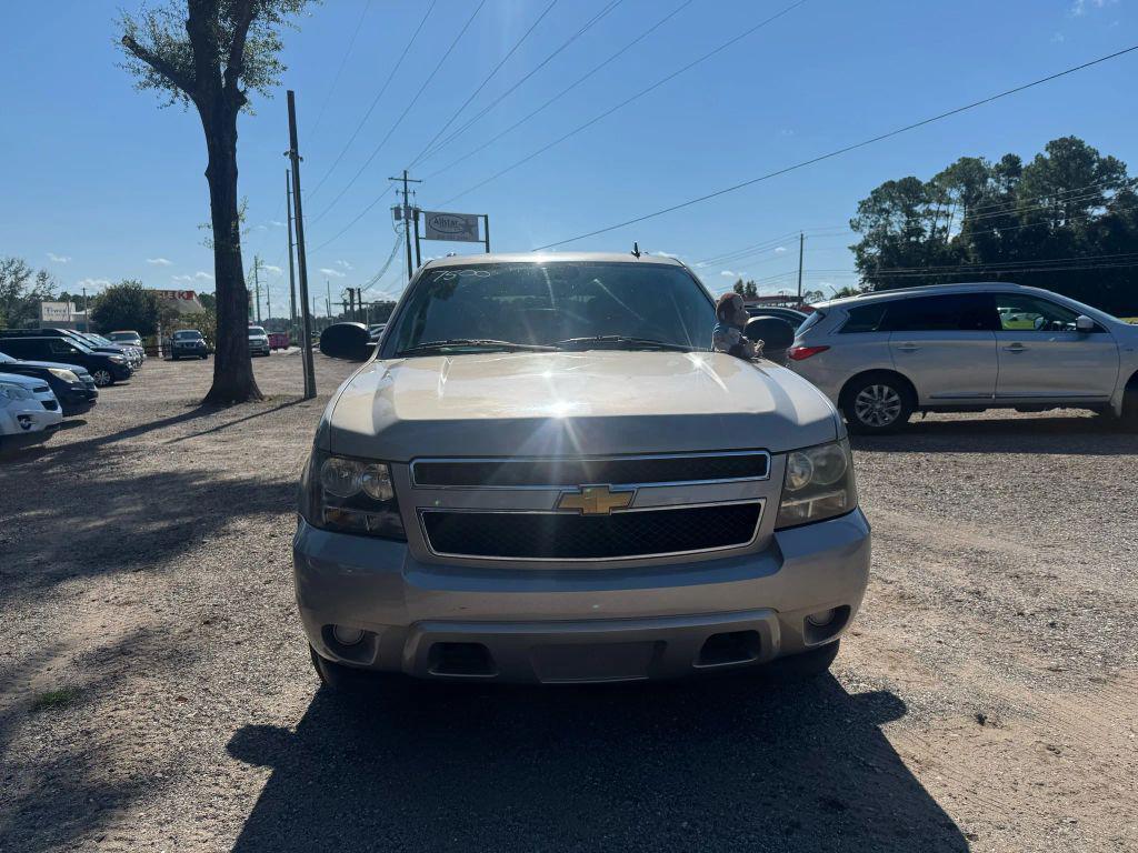 used 2009 Chevrolet Tahoe car, priced at $7,500