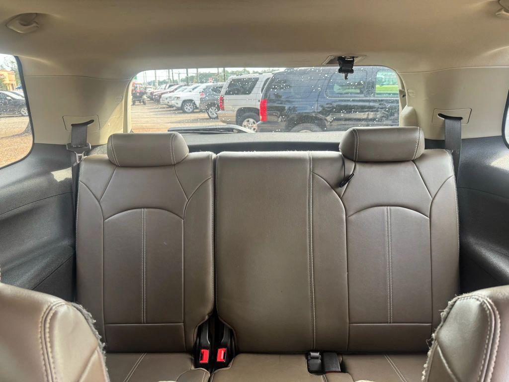 used 2013 GMC Acadia car, priced at $5,400