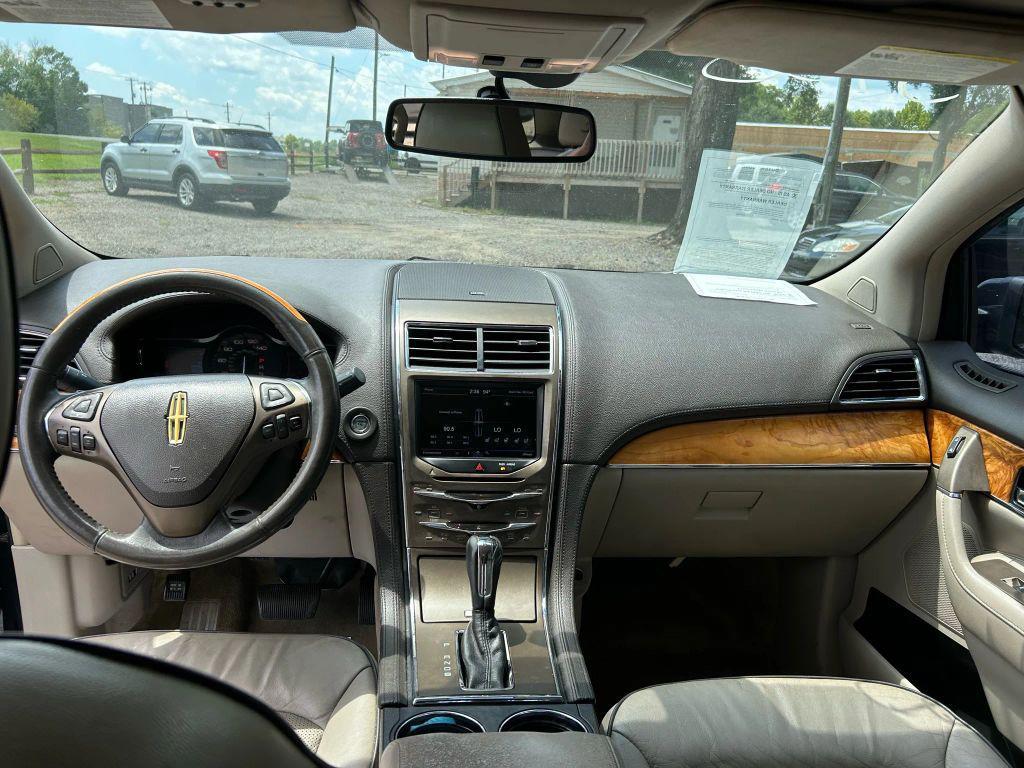 used 2013 Lincoln MKX car, priced at $5,400