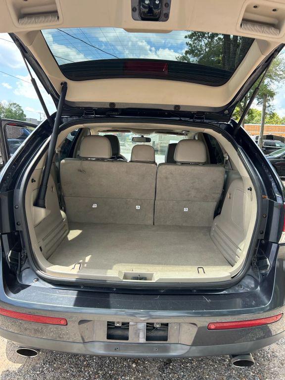 used 2013 Lincoln MKX car, priced at $5,400