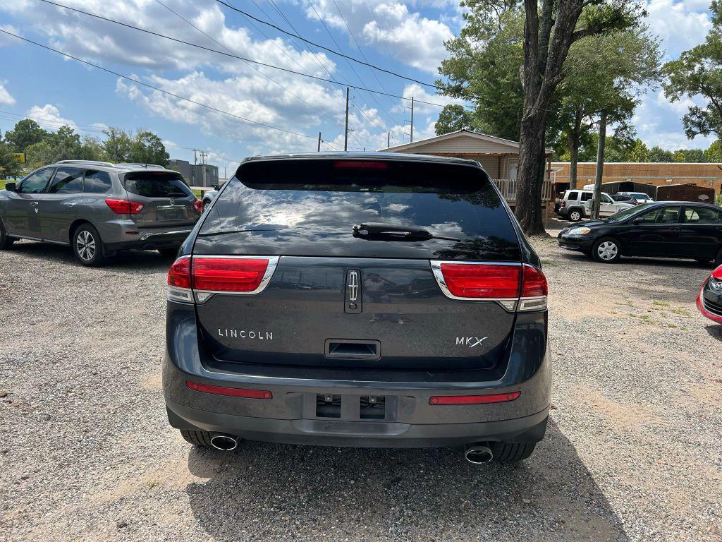 used 2013 Lincoln MKX car, priced at $5,400