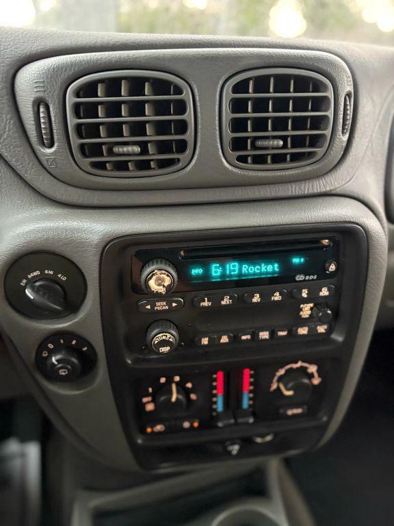 used 2002 Chevrolet TrailBlazer car, priced at $4,750