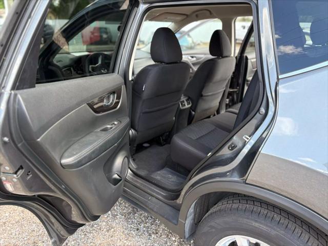 used 2019 Nissan Rogue car, priced at $8,700