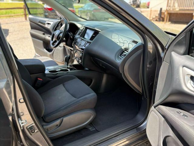 used 2017 Nissan Pathfinder car, priced at $8,850