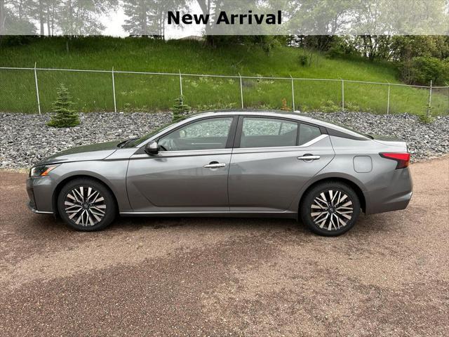 used 2023 Nissan Altima car, priced at $22,845