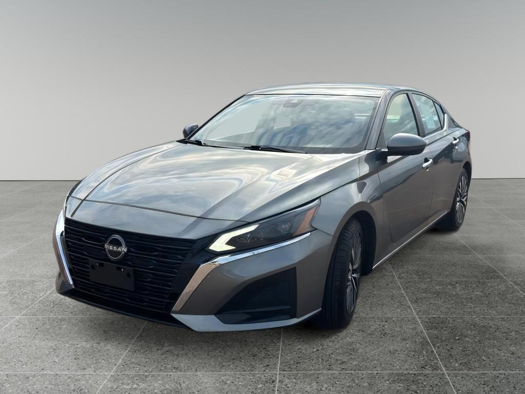 used 2023 Nissan Altima car, priced at $22,163