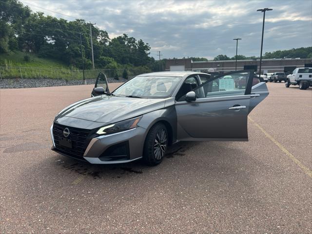 used 2023 Nissan Altima car, priced at $22,501
