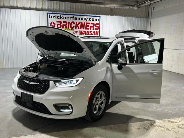 used 2023 Chrysler Pacifica car, priced at $42,927