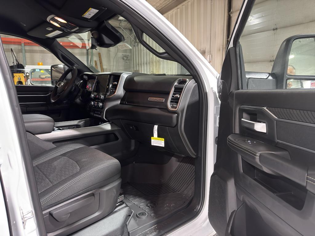 new 2025 Ram 2500 car, priced at $65,082