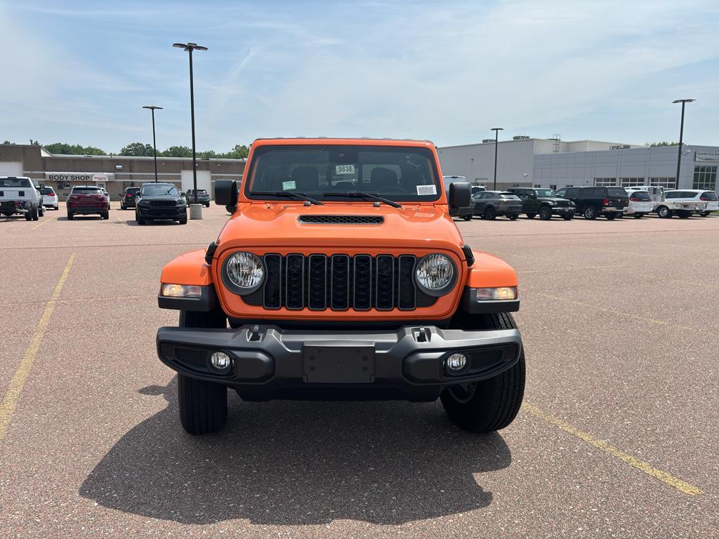 new 2025 Jeep Gladiator car, priced at $50,055