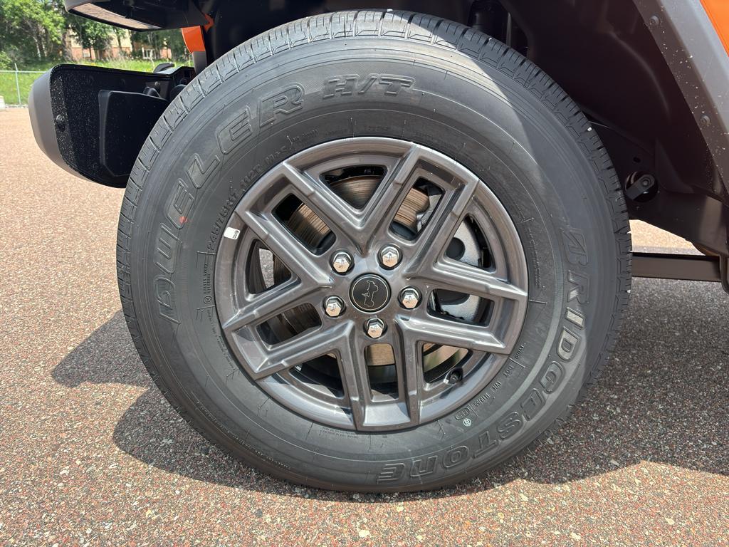 new 2025 Jeep Gladiator car, priced at $50,055