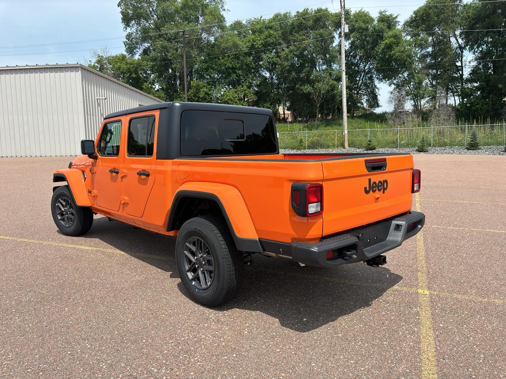 new 2025 Jeep Gladiator car, priced at $50,055