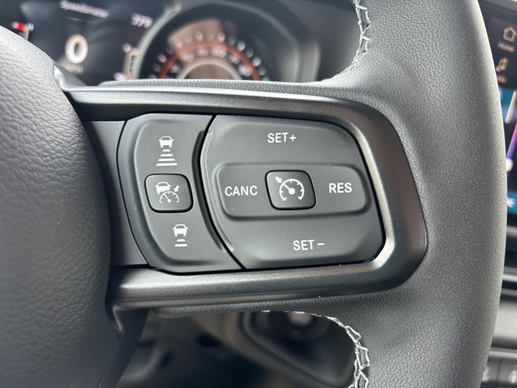 new 2025 Jeep Gladiator car, priced at $50,055