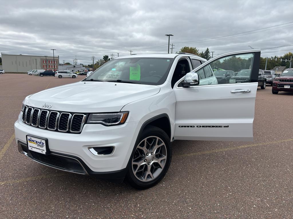 used 2022 Jeep Grand Cherokee car, priced at $25,907