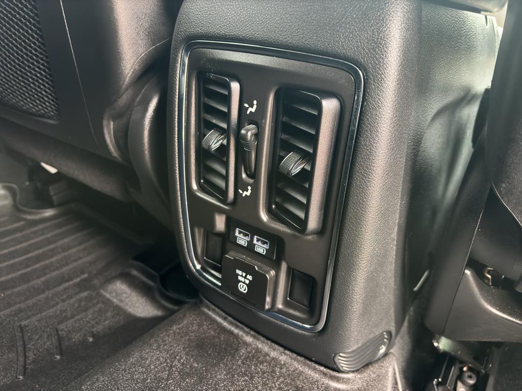 used 2022 Jeep Grand Cherokee car, priced at $25,907