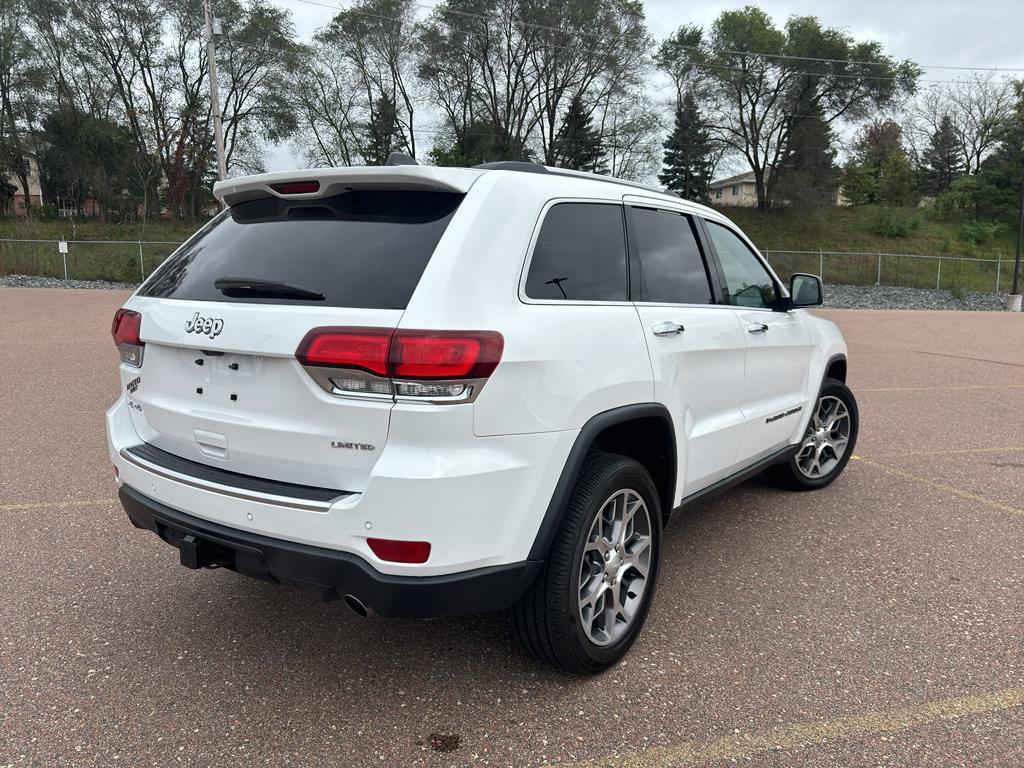 used 2022 Jeep Grand Cherokee car, priced at $25,907