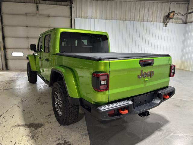 new 2025 Jeep Gladiator car, priced at $68,190