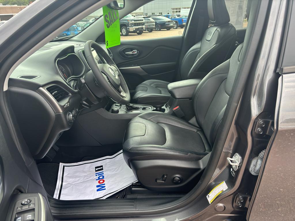 used 2022 Jeep Cherokee car, priced at $24,840