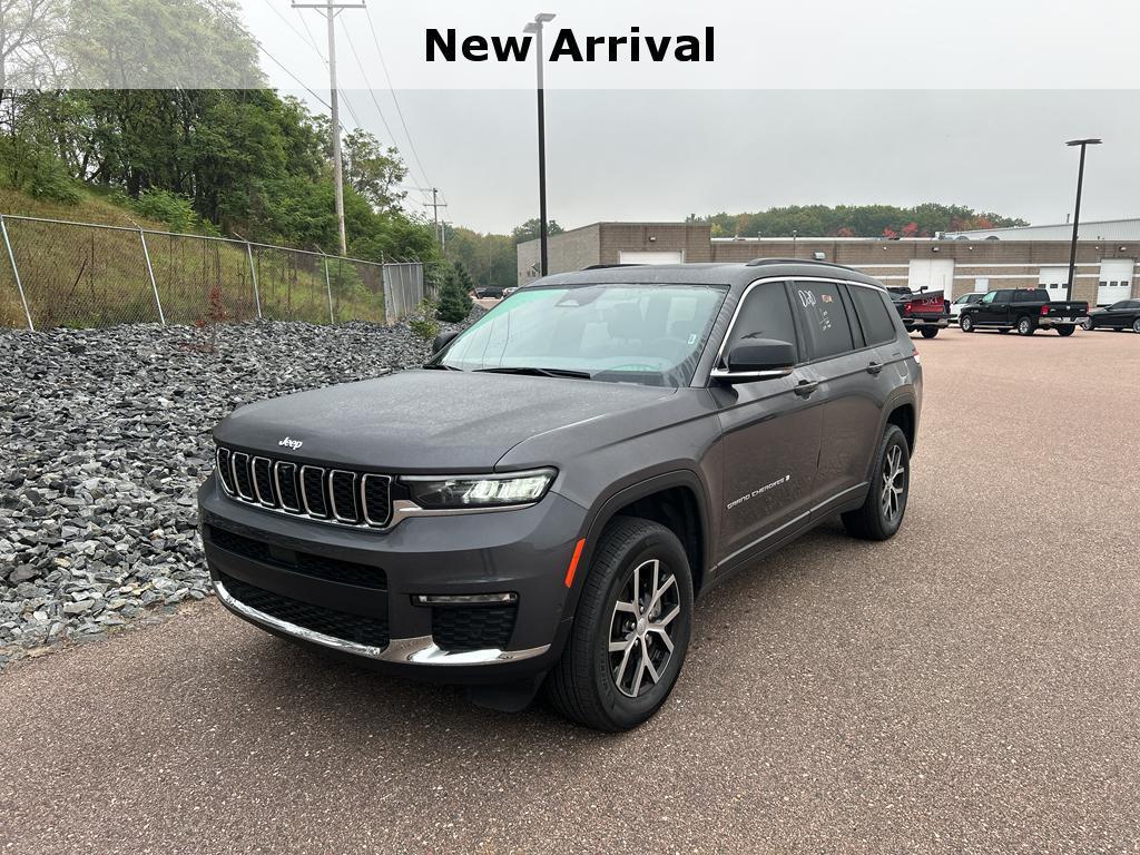 used 2024 Jeep Grand Cherokee L car, priced at $37,648