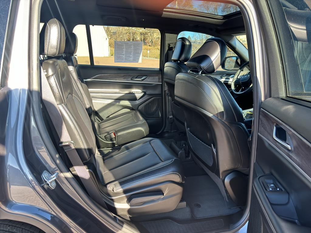 used 2024 Jeep Grand Cherokee L car, priced at $37,648