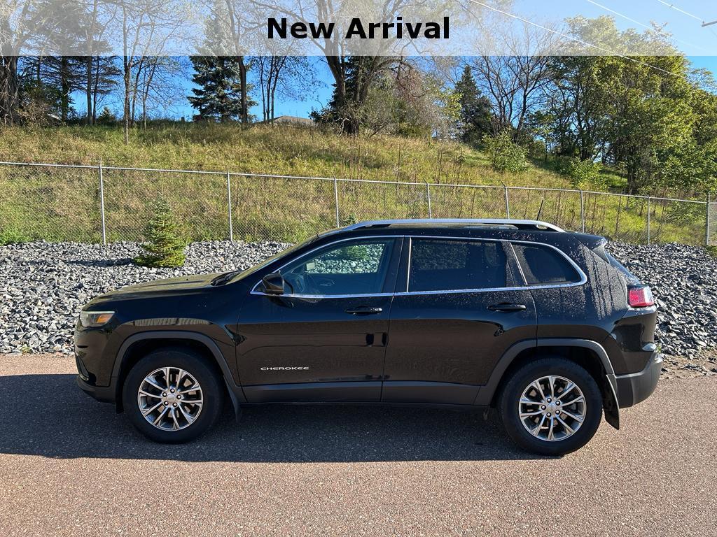 used 2020 Jeep Cherokee car, priced at $12,817