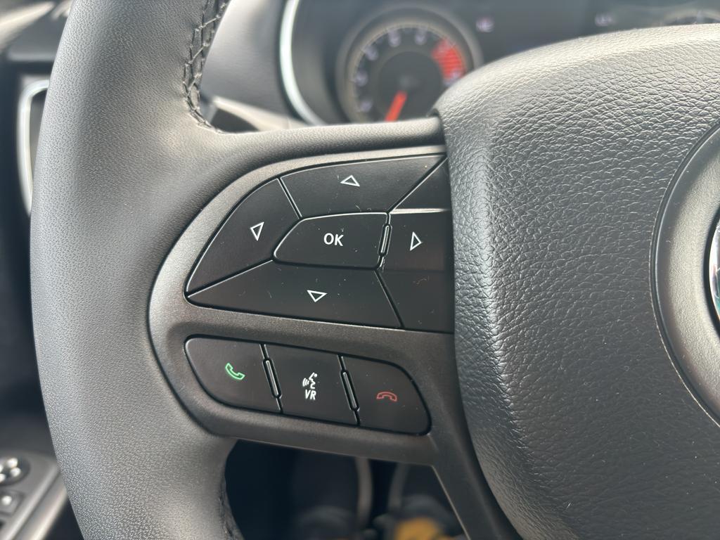 used 2022 Jeep Cherokee car, priced at $28,878