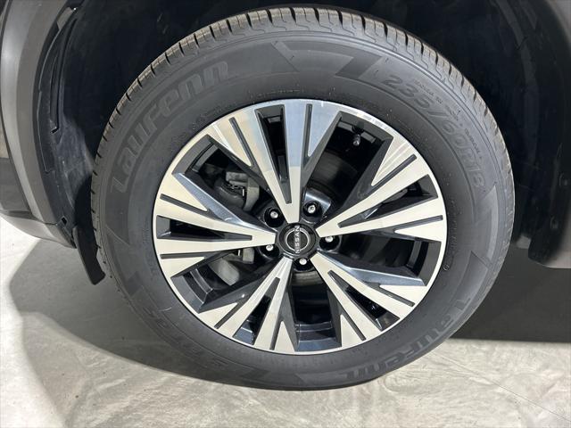 used 2023 Nissan Rogue car, priced at $25,944